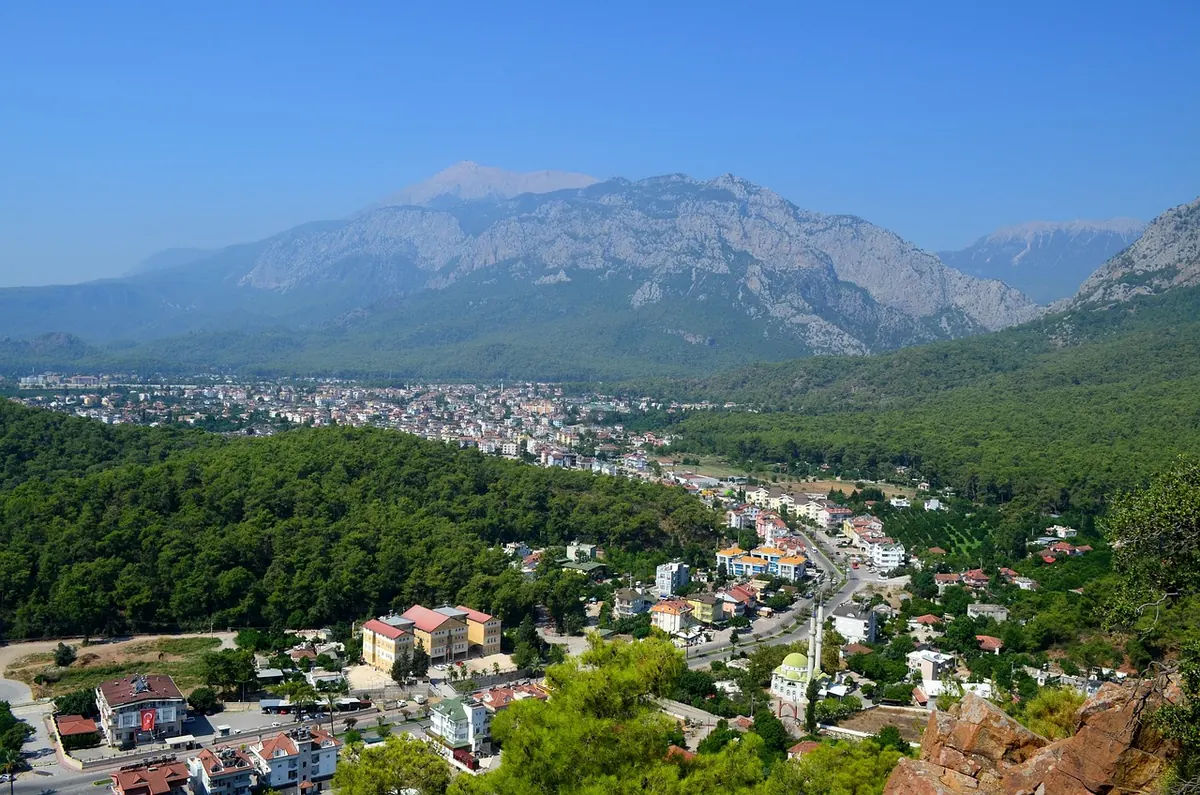 Kemer below the Taurus mountains