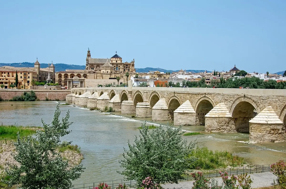 The Roman bridge and the Mezquita in Córdoba