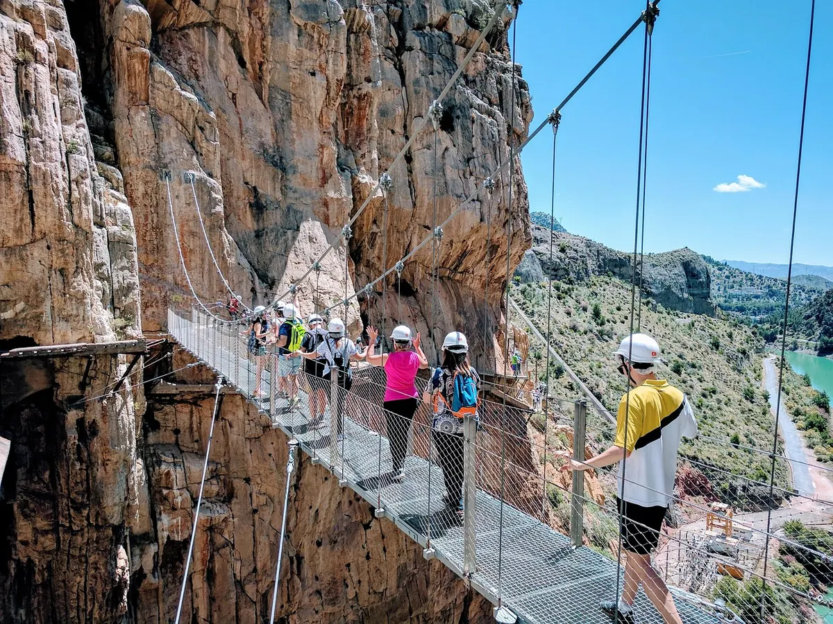 Walkers on the Caminito del Rey