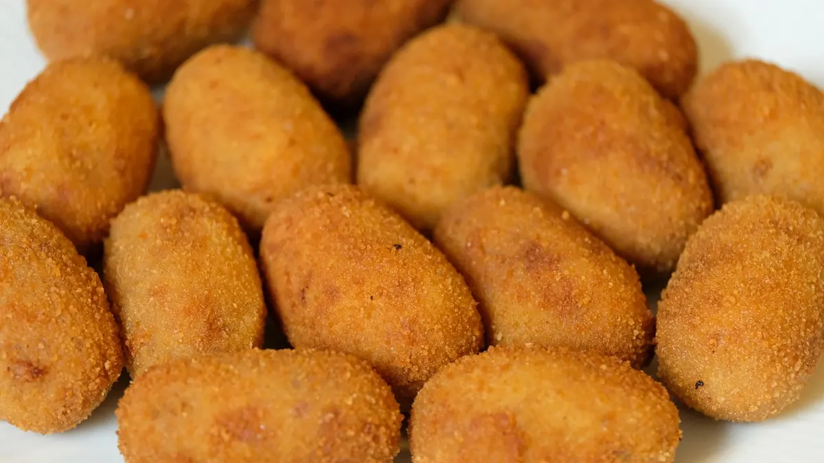 A plate of croquetas