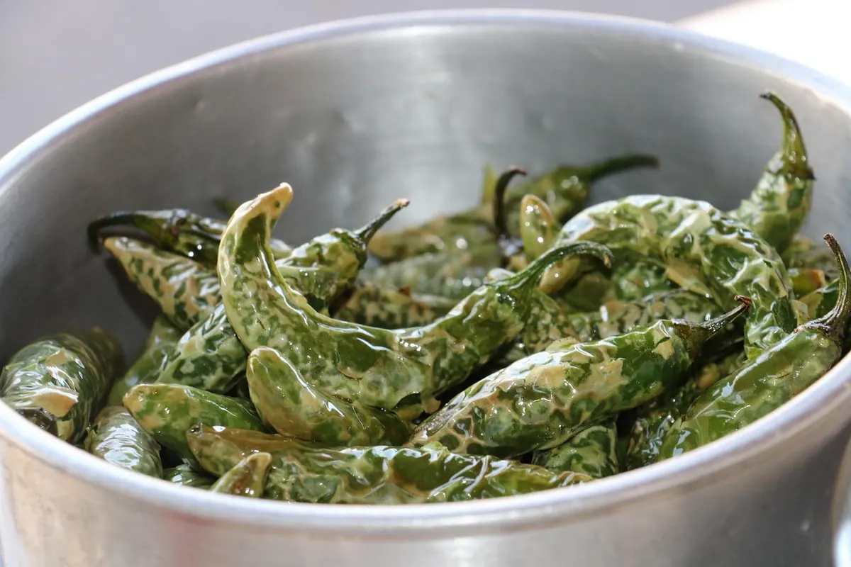 Fried green peppers