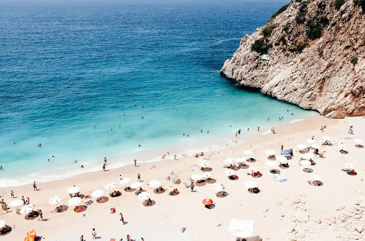 Kaputaş Beach between the cliffs