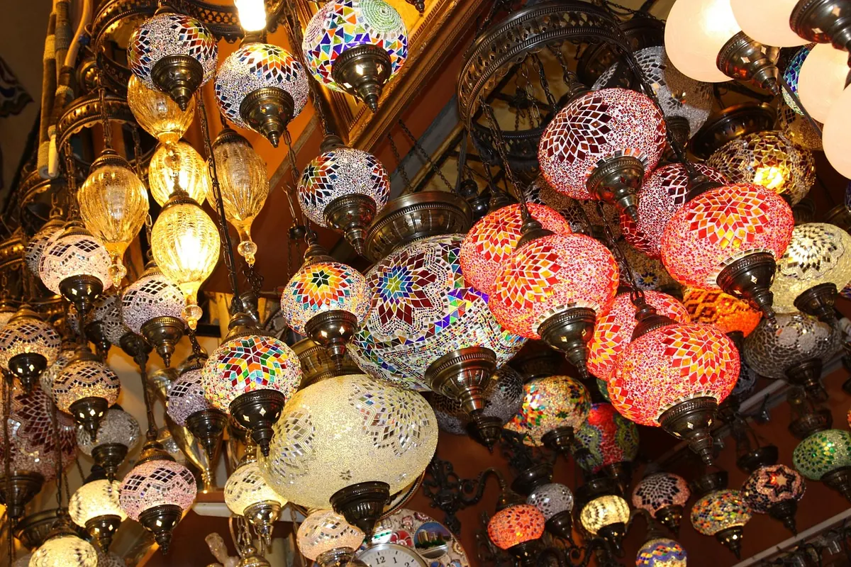 Lamps in the Grand Bazaar