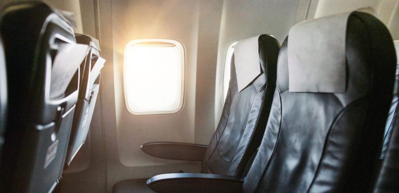 Ask the Captain: Why do seat backs need to be upright and tray tables stowed during takeoff and landing?