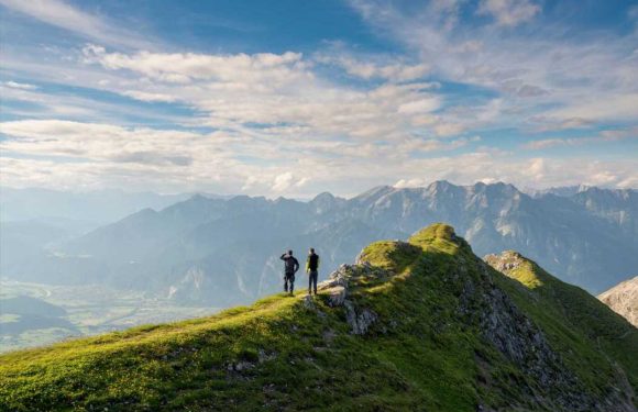 Travelers Are Flocking Outdoors, but Trekking Guides Are Still Struggling