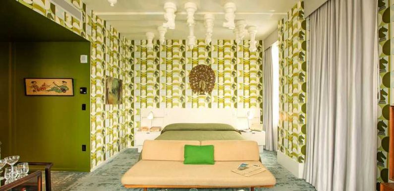 This ‘Queen’s Gambit’-inspired Hotel Room in Kentucky Will Make You Feel Like You’re in the Show