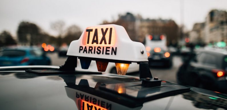 Paris taxi driver charges tourists €230 for 40-minute cab ride