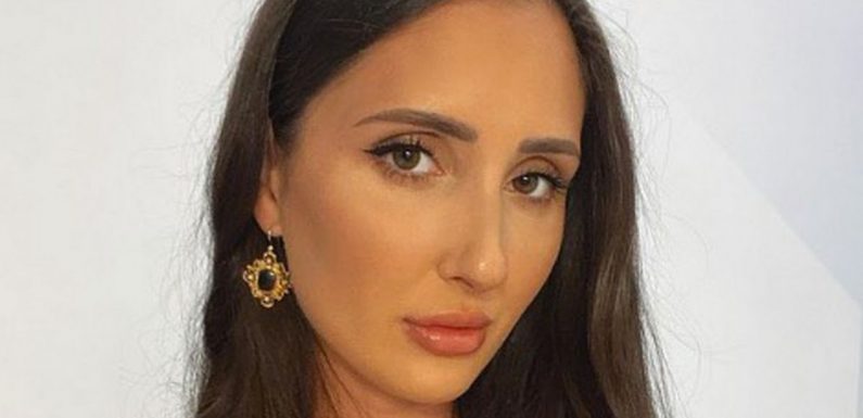 OnlyFans model ‘shamed and humiliated’ after she’s told to cover up on flight