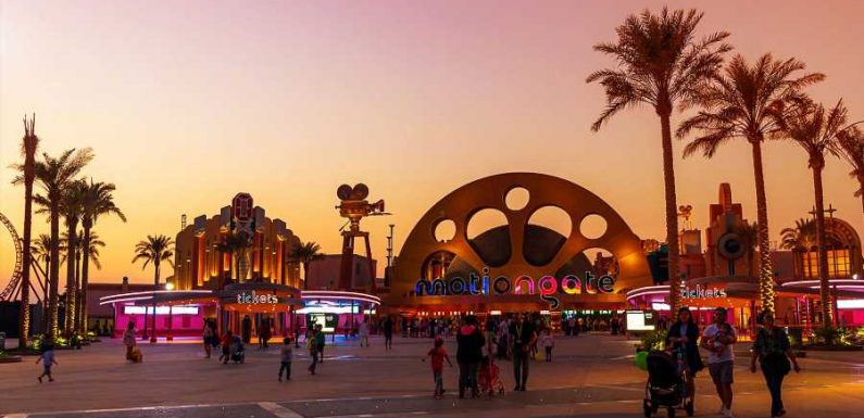 The World’s Tallest Swing Ride Makes Its Debut in Dubai