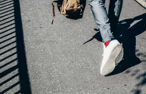 The Most Comfortable Men’s Walking Shoes for Travel