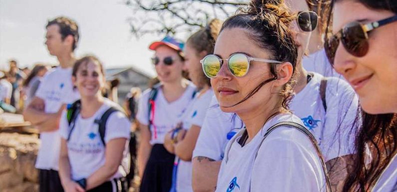 Birthright Israel Trips Are Back – Here's How to Apply and What to Know