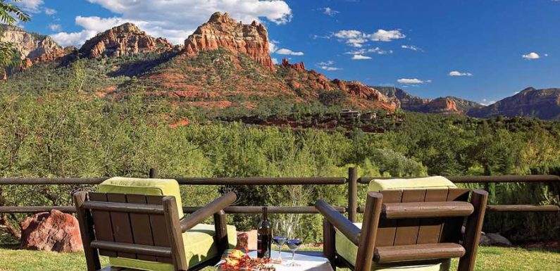 This Luxury Resort in Sedona Is Hosting a 'Zodiac Zen Weekend' With One-on-one Astrology Readings
