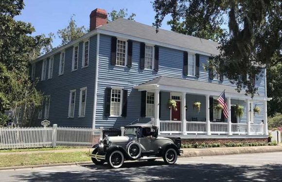 Love 'Hamilton?' You Can Now Stay Where Aaron Burr Escaped After His Duel With Alexander Hamilton