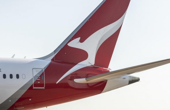 Qantas launch 7 new regional flights as more Aussies book local holidays