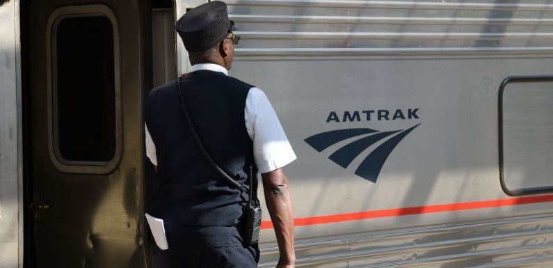 This Pass From Amtrak Lets You See the Country By Train—And It's $200 Off Right Now