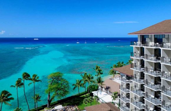 Waikiki's Halekulani Hotel sets a reopening date