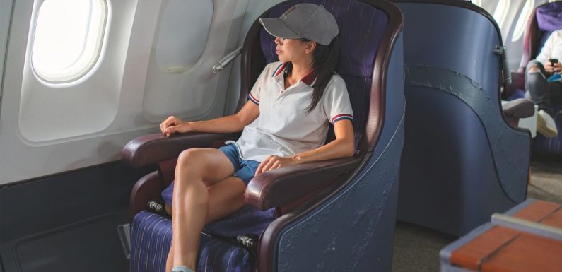 Flight attendant says you should never wear shorts on planes because of ‘germs’