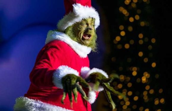 Universal Orlando packages available for holiday season stays