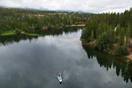 High-altitude Colorado lakes where you can stand-up paddleboard or kayak