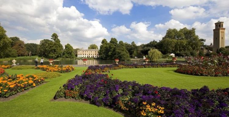 Kew Gardens is England’s top visitor attraction – most popular gardens full list