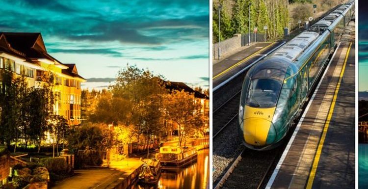 Angry passengers rage as ‘packed’ train misses key stop – ‘absolute chaos’