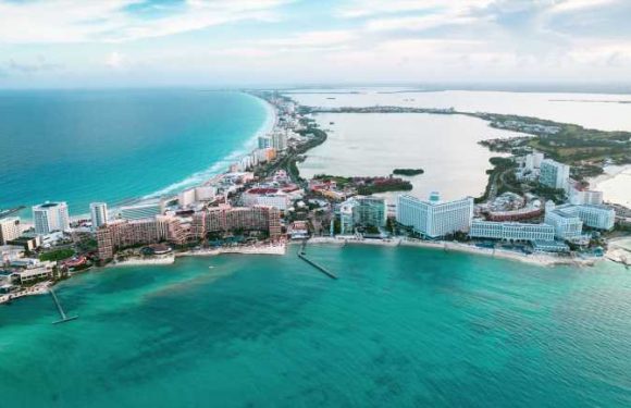 Gunfire reported at beach in Cancun