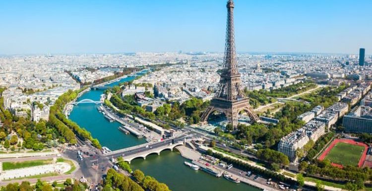 France lifts ban on Britons from tomorrow with vaccinated tourists allowed in
