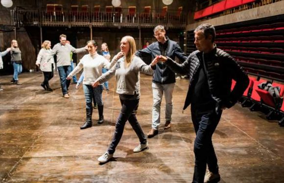 Shakespeare performances coming to Cunard's Queen Mary 2