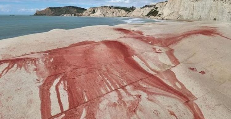 Top Italian ‘splendid’ tourist attraction ‘defaced’ with red powder in ‘cowardly gesture’