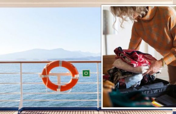 Cruise holiday: The clothing item passengers should be careful of packing – ‘embarrassing’