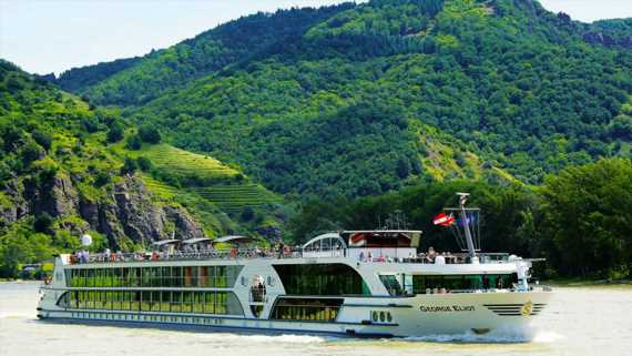 Riviera River Cruises offering itinerary that includes Floriade visit: Travel Weekly