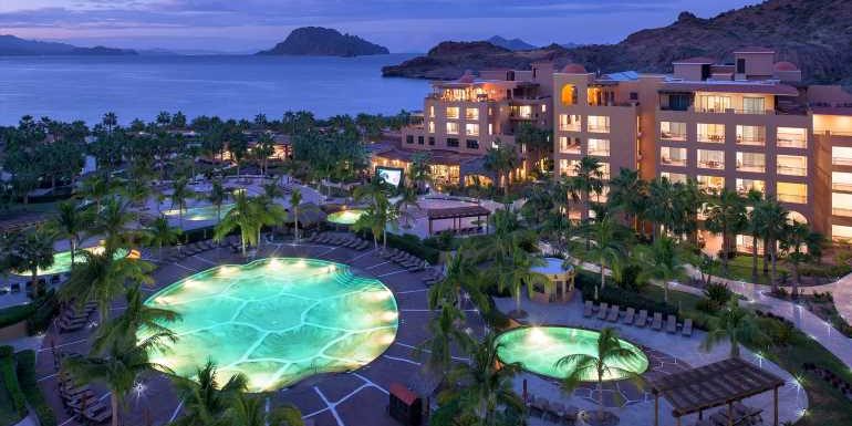 Villa del Palmar emerges from $42 million expansion: Travel Weekly