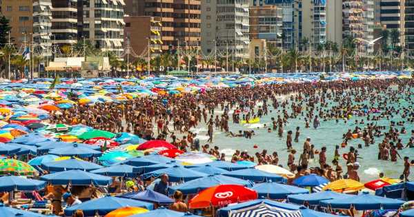 Benidorm beaches ‘back to normal’ for Brits after two years of strict rules