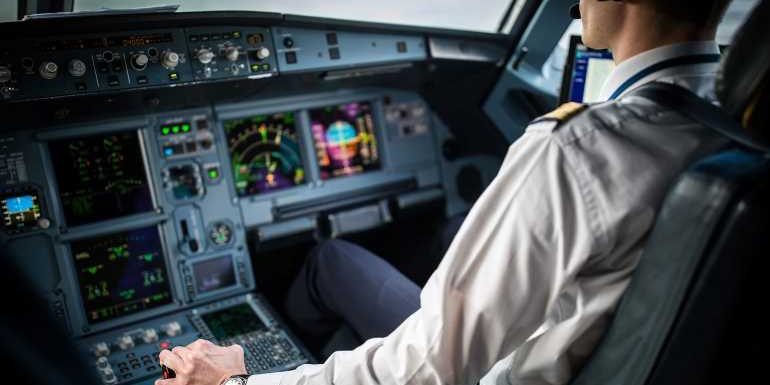 Group bashes Republic Airways' petition for fewer hours of pilot training: Travel Weekly