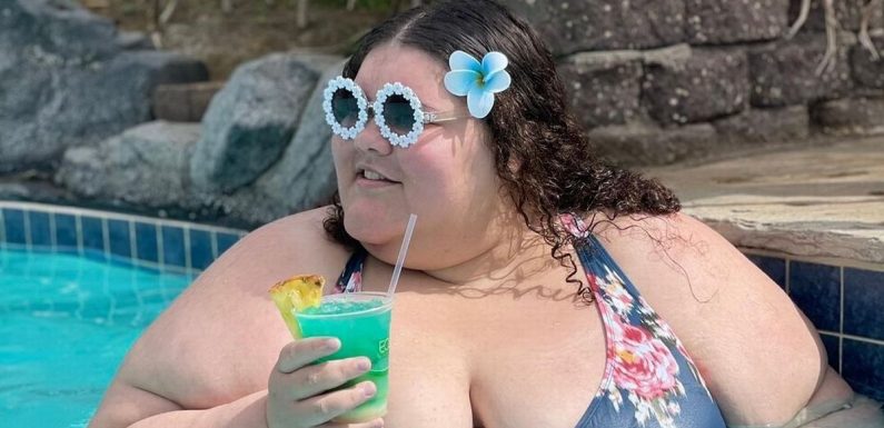 Influencer says plus size people ‘don’t need to shrink ourselves’ to travel