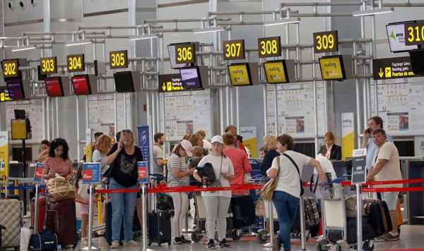 Irish tourists given ‘preferential treatment’ to Brits at Spanish airport