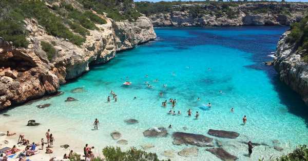 Fave best rated beaches in Majorca for the ultimate relaxing holiday