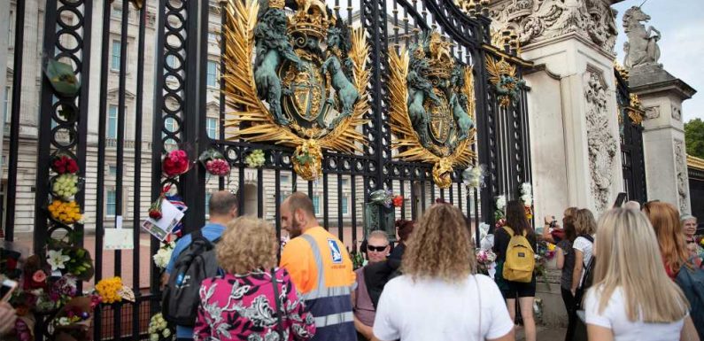 London travel demand rises following Queen Elizabeth's death: Travel Weekly