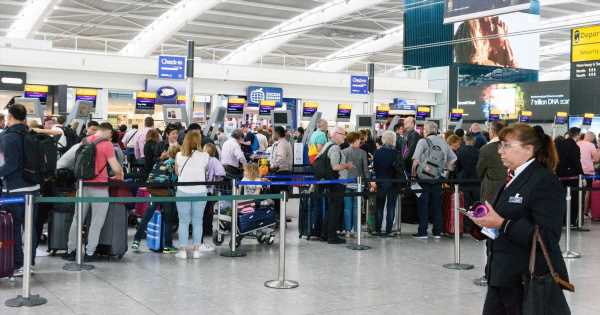 Your rights to a refund when your flights are delayed or cancelled