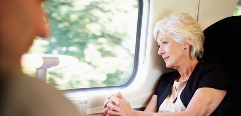 Woman refused to give up train seat for elderly lady and people are on her side