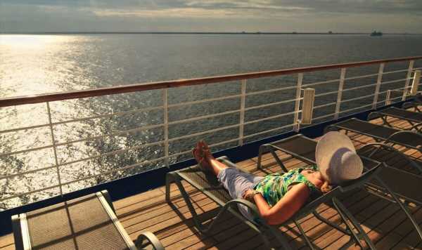 Cruise guests spill best tips – ‘Best time to get photos’