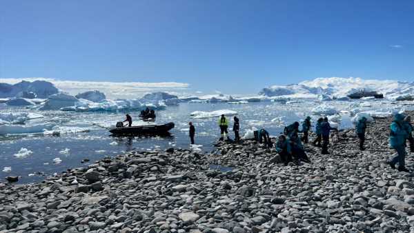 Travel advisors on Antarctica sailing say recent deaths don't give rise to fear