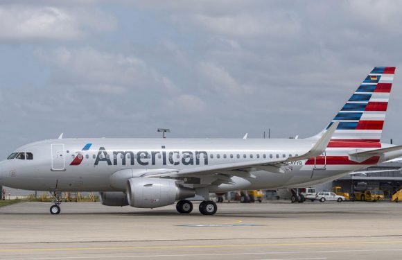 American Airlines reorganizes sales structure for North America