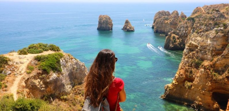 I looked for the cheapest destinations in Portugal – results