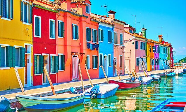 Reader offer: Discover Venice with art expert Andrew Graham-Dixon