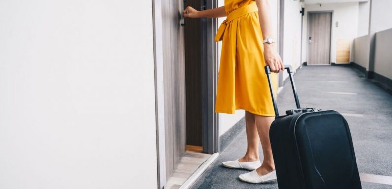 Flight attendant shares 3 places to check ‘before’ closing hotel door