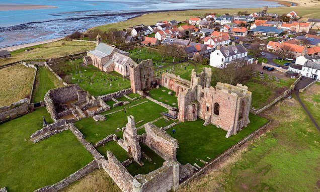 The Inspector stays in an inn on the beautiful island of Lindisfarne