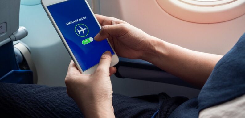 You can still your message mates on a flight even if you’re on airplane mode