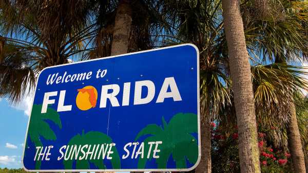 Civil rights groups warn tourists about Florida