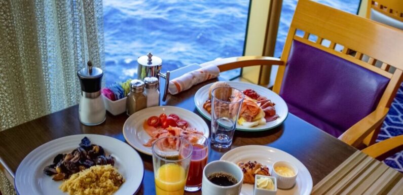 Cruise passenger slammed as ‘tacky’ for their breakfast buffet outfit